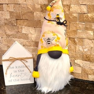 Gnomes bees home decor